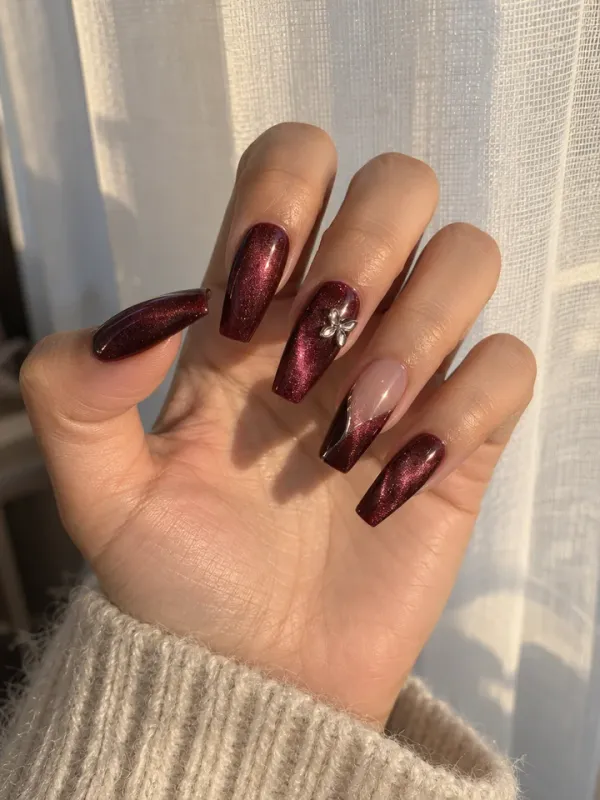 ลายเล็บเจลเวลเวท (Velvet Nails)