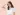 ผู้หญิงไมเกรน มือกางบังแสง ไวต่อแสง — อาการไมเกรน